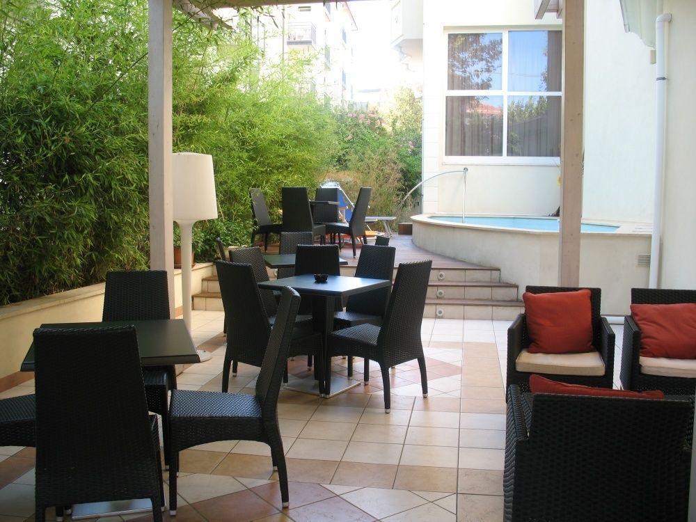 Hotel Orly Cesenatico Exterior foto