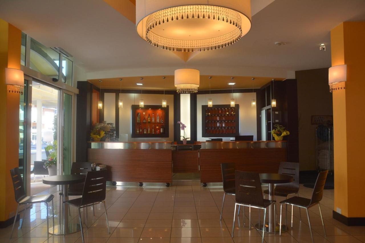 Hotel Orly Cesenatico Exterior foto